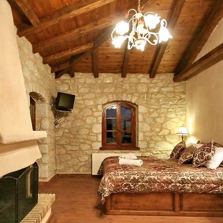 Archontiko Kolokotroni Hotel Stemnitsa Bagian luar foto