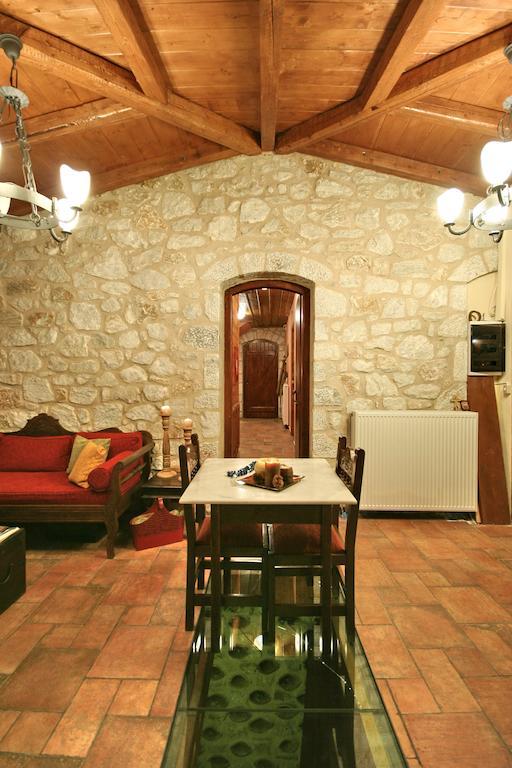 Archontiko Kolokotroni Hotel Stemnitsa Bagian luar foto