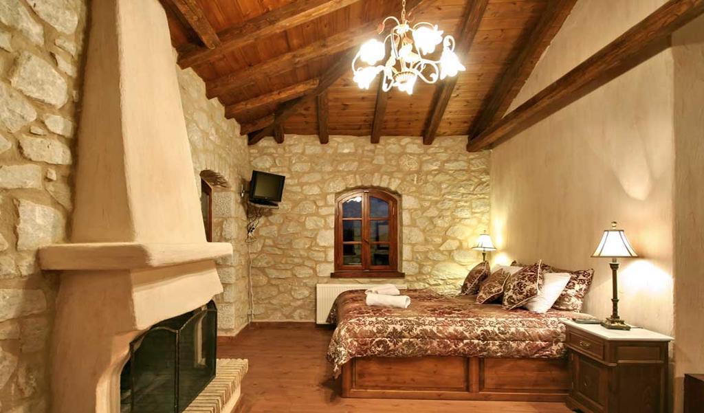 Archontiko Kolokotroni Hotel Stemnitsa Bagian luar foto